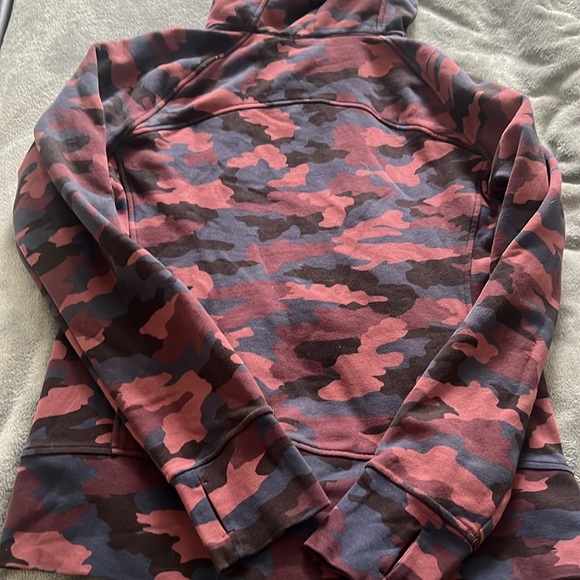 Lululemon scuba sweatshirt - Picture 4 of 4